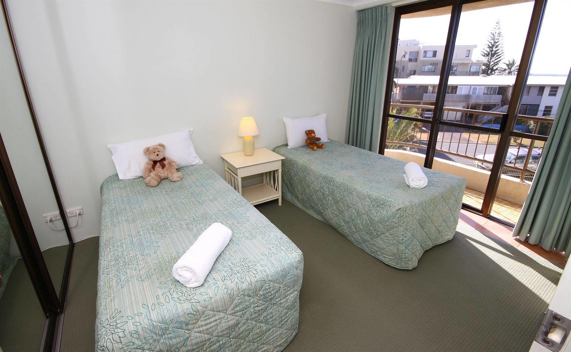 San Simeon Beachfront Apartments Tugun Gold Coast Esterno foto