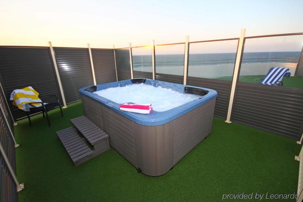 San Simeon Beachfront Apartments Tugun Gold Coast Esterno foto