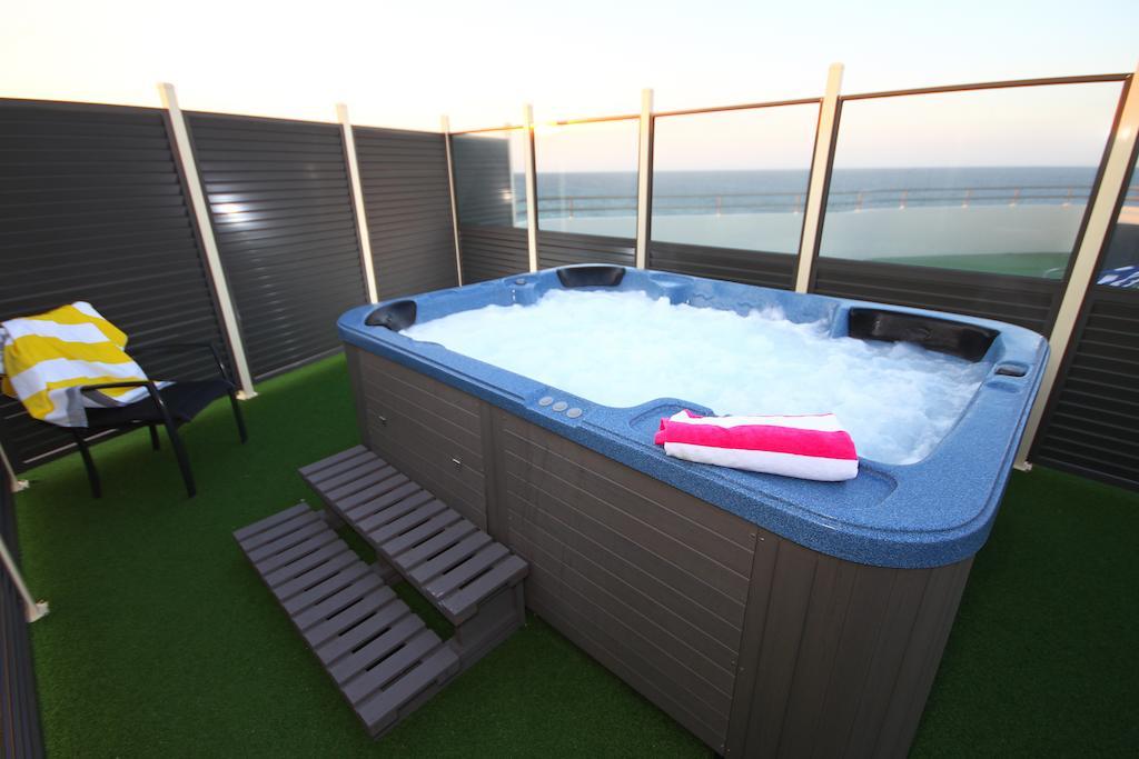 San Simeon Beachfront Apartments Tugun Gold Coast Esterno foto