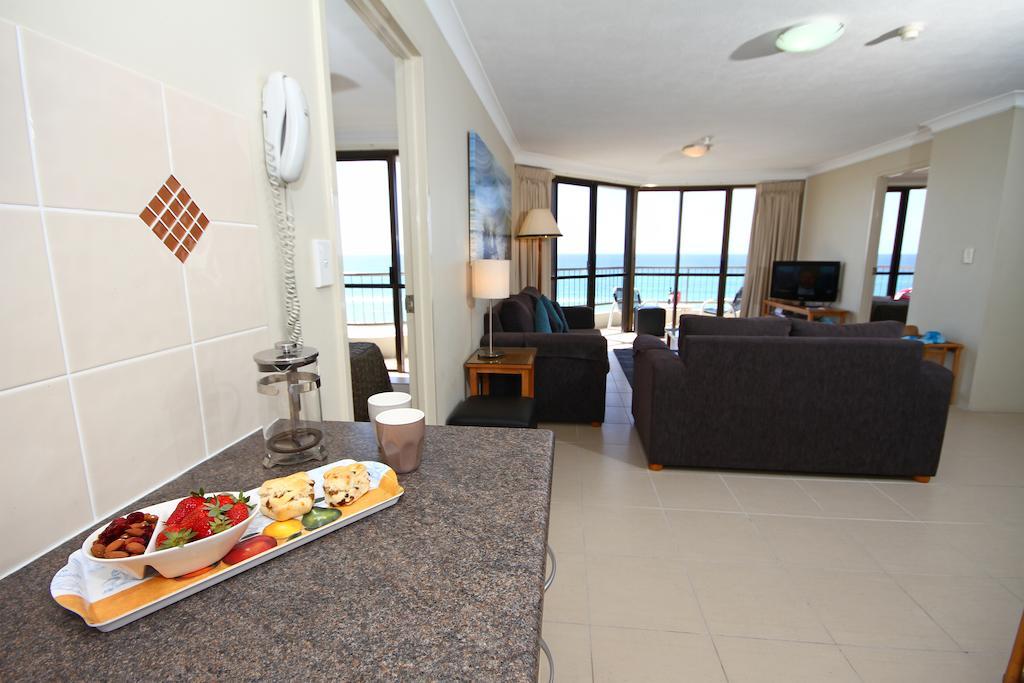 San Simeon Beachfront Apartments Tugun Gold Coast Esterno foto