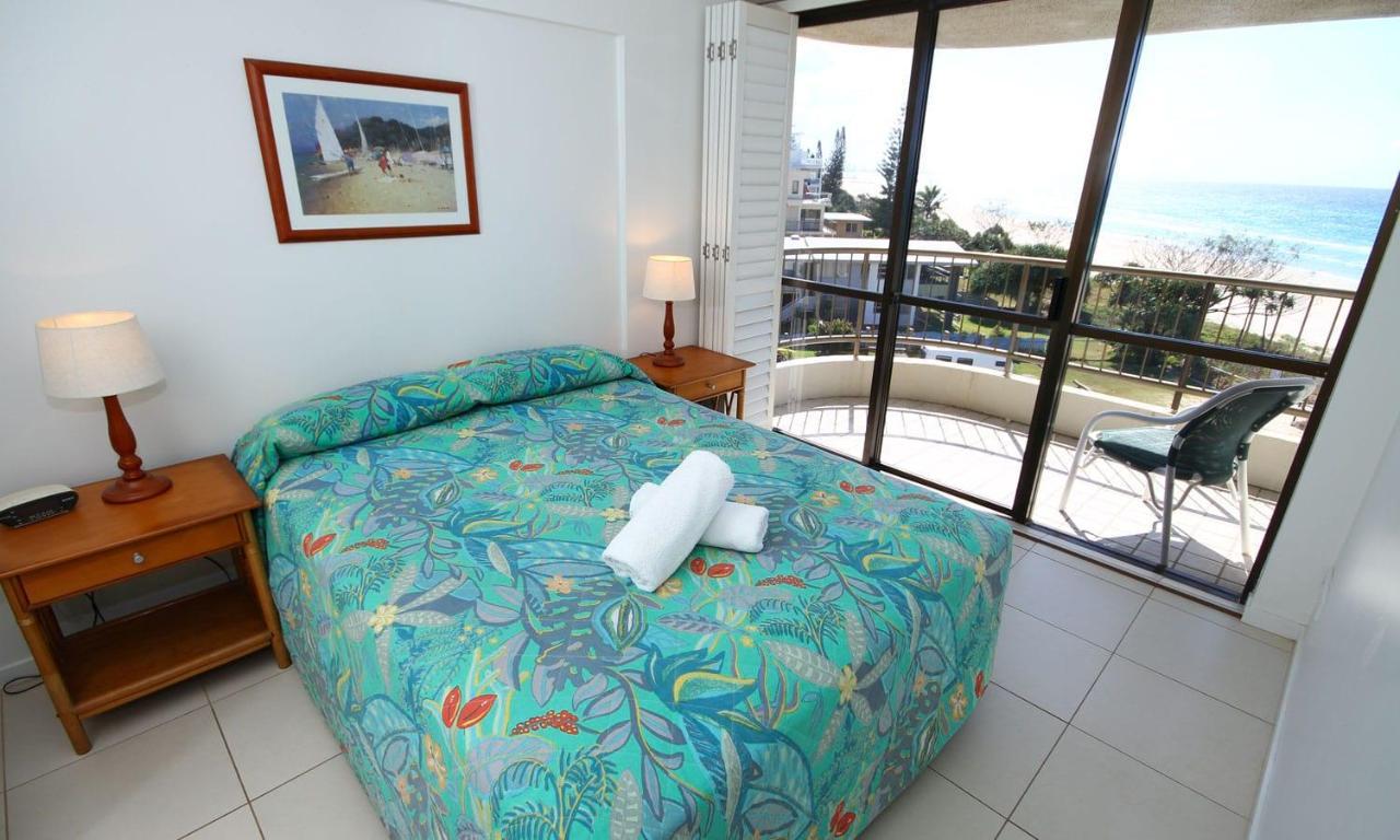 San Simeon Beachfront Apartments Tugun Gold Coast Esterno foto